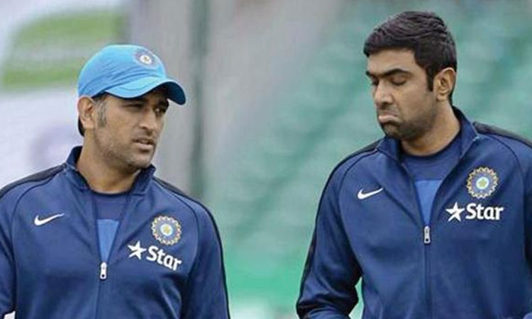 தோனியால்தான் ஓய்வு முடிவை மாற்றினேன்.. இல்லையெனில்.. - அஸ்வின்