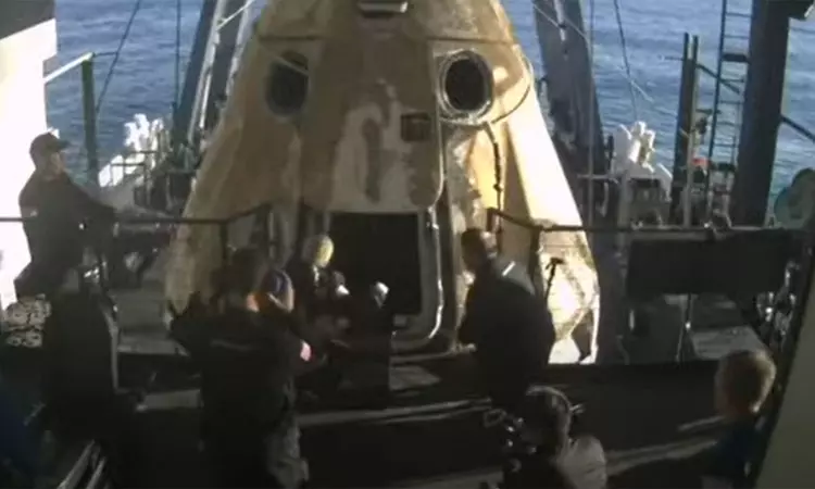 வீரர்களை வெளியே அழைத்துவர நடவடிக்கை வீரர்களை வெளியே அழைத்துவர நடவடிக்கை