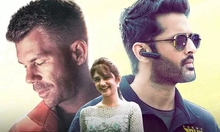 ராபின்ஹுட் டிரெய்லர் வெளியீட்டு விழாவில் கலந்து கொள்ளும் டேவிட் வார்னர் ராபின்ஹுட் டிரெய்லர் வெளியீட்டு விழாவில் கலந்து கொள்ளும் டேவிட் வார்னர்