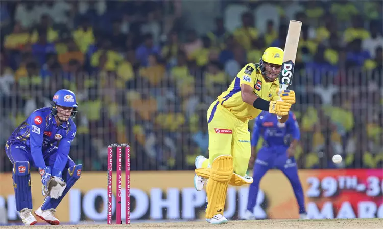 4 விக்கெட்டுகள் வித்தியாசத்தில் சென்னை அணி வெற்றி