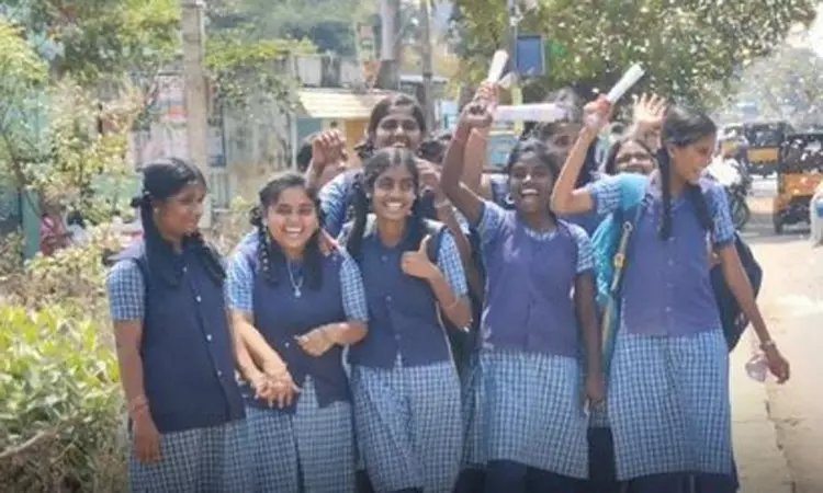 பிளஸ் 2 பொதுத்தேர்வு இன்றுடன் நிறைவடைந்ததையொட்டி... ... இன்றைய முக்கிய செய்திகள் சில வரிகளில்.. 25-03-2025 பிளஸ் 2 பொதுத்தேர்வு இன்றுடன் நிறைவடைந்ததையொட்டி... ... இன்றைய முக்கிய செய்திகள் சில வரிகளில்.. 25-03-2025