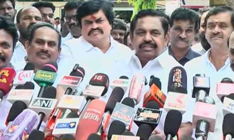 ஓ.பி.எஸ் உள்ளிட்டோரை அ.தி.மு.க.வில் சேர்க்கும் பேச்சுக்கே இடமில்லை - எடப்பாடி பழனிசாமி திட்டவட்டம்