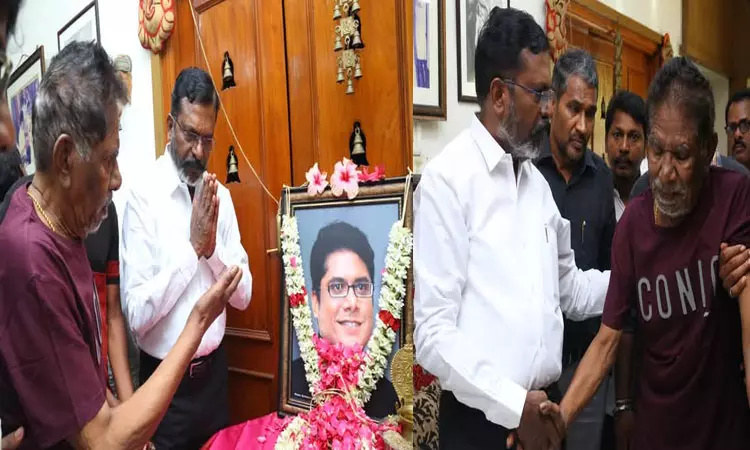 மகனை இழந்த பாரதிராஜாவுக்கு நேரில் ஆறுதல் கூறிய திருமாவளவன்