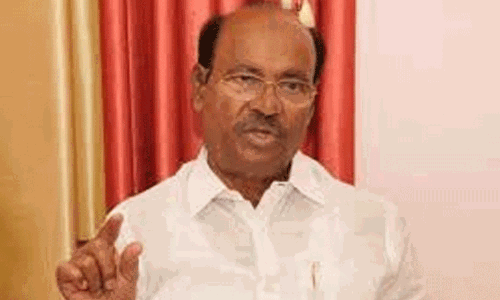 மாணவி தற்கொலை: மாணவர்களைக் காக்க அரசு என்ன செய்யப் போகிறது? - ராமதாஸ் கேள்வி