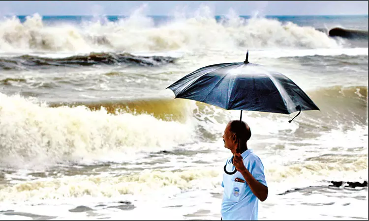 வங்கக்கடலில் உருவானது குறைந்த காற்றழுத்த தாழ்வு பகுதி வங்கக்கடலில் உருவானது குறைந்த காற்றழுத்த தாழ்வு பகுதி