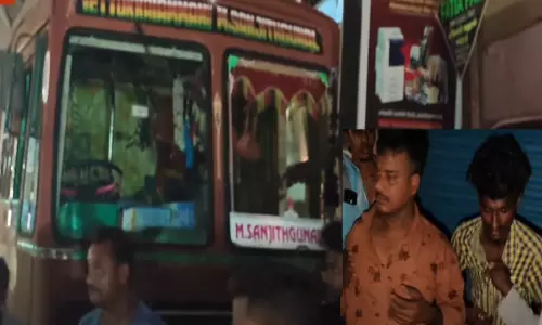 தாறுமாறாக சரக்கு லாரியை ஓட்டி வந்த டிரைவர் - பொதுமக்கள் தர்ம அடி