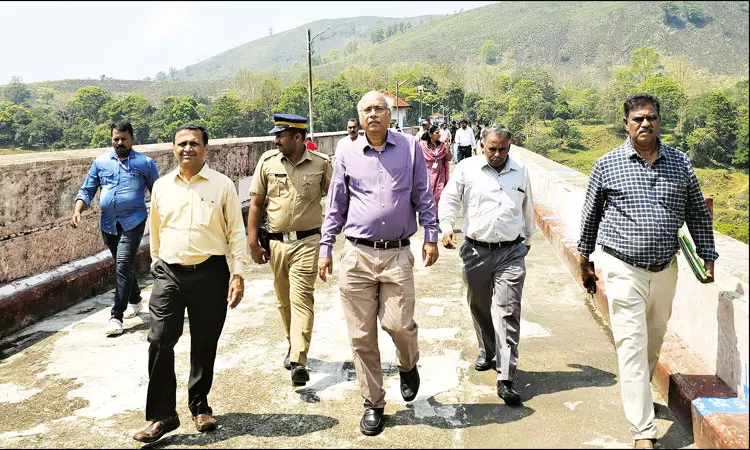 முல்லைப்பெரியாறு அணையில் மத்திய நீர்வள ஆணைய தலைவர் ஆய்வு