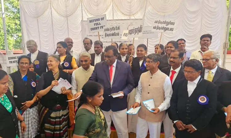 வழக்குகளின் காலதாமதத்தை தவிர்க்க விழிப்புணர்வு ... ... இன்றைய முக்கிய செய்திகள் சிலவரிகளில்.. 09-04-2025 வழக்குகளின் காலதாமதத்தை தவிர்க்க விழிப்புணர்வு ... ... இன்றைய முக்கிய செய்திகள் சிலவரிகளில்.. 09-04-2025