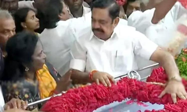குமரி அனந்தன் உடலுக்கு எடப்பாடி பழனிசாமி அஞ்சலி ... ... இன்றைய முக்கிய செய்திகள் சிலவரிகளில்.. 09-04-2025 குமரி அனந்தன் உடலுக்கு எடப்பாடி பழனிசாமி அஞ்சலி ... ... இன்றைய முக்கிய செய்திகள் சிலவரிகளில்.. 09-04-2025