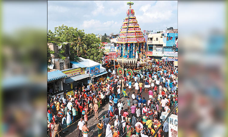 சென்னை திருவான்மியூர் மருந்தீஸ்வரர் கோவில் தேரோட்டம்