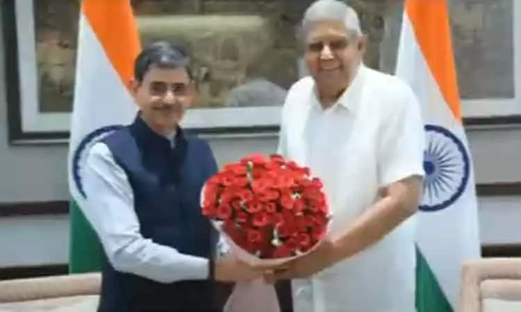 துணை ஜனாதிபதி ஜெகதீப் தன்கரை, டெல்லி சென்றுள்ள... ... இன்றைய முக்கிய செய்திகள் சில வரிகளில்.. 19-04-2025 துணை ஜனாதிபதி ஜெகதீப் தன்கரை, டெல்லி சென்றுள்ள... ... இன்றைய முக்கிய செய்திகள் சில வரிகளில்.. 19-04-2025
