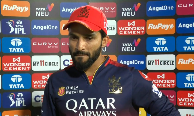 ஒரு பேட்டிங் யூனிட்டாக நாங்கள் இன்னும் சிறப்பாக செயல்பட்டிருக்க வேண்டும் - ரஜத் படிதார்