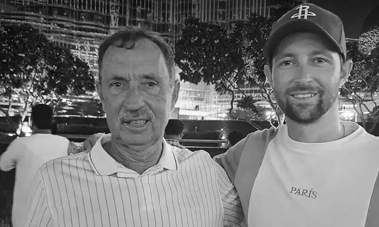 சி.எஸ்.கே. வீரர் டெவான் கான்வே தந்தை காலமானார்