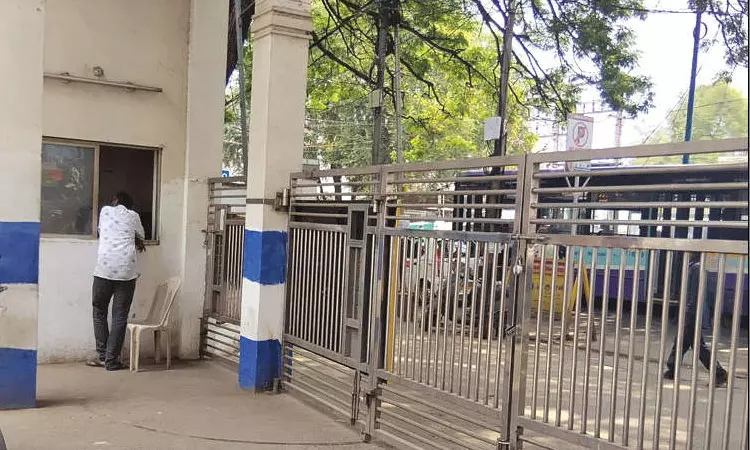 பொள்ளாச்சி அரசு ஆஸ்பத்திரிக்கு தடையில்லா மின்சாரம் வழங்க நடவடிக்கை