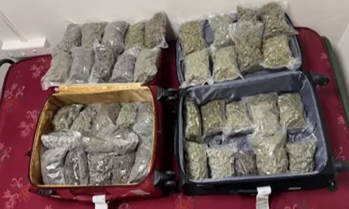 திருச்சி விமான நிலையத்தில் ரூ.10 கோடி மதிப்பிலான கஞ்சா பறிமுதல்