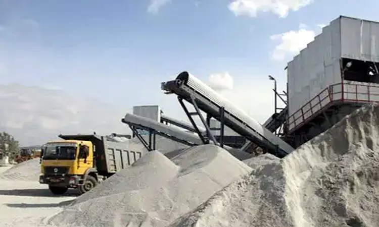 எம்.சாண்டு மணல், ஜல்லி விலையை ரூ.1000 குறைத்து... ... இன்றைய முக்கிய செய்திகள்.. சில வரிகளில் 27-04-2025 எம்.சாண்டு மணல், ஜல்லி விலையை ரூ.1000 குறைத்து... ... இன்றைய முக்கிய செய்திகள்.. சில வரிகளில் 27-04-2025