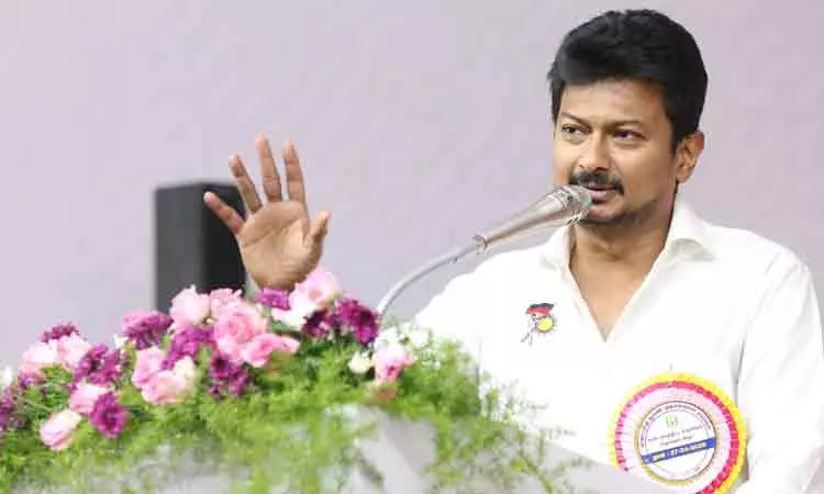 கோவையில் செயற்கை புல்வெளி ஹாக்கி மைதானம் அமைக்கும் பணி - உதயநிதி ஸ்டாலின் அடிக்கல் நாட்டினார் கோவையில் செயற்கை புல்வெளி ஹாக்கி மைதானம் அமைக்கும் பணி - உதயநிதி ஸ்டாலின் அடிக்கல் நாட்டினார்