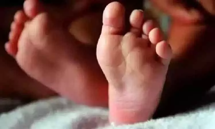 உணவு ஊட்டியபோது மூச்சு திணறி 3 வயது குழந்தை உயிரிழப்பு