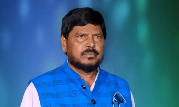 இந்தியா போரை அறிவிக்க வேண்டும் - மத்திய மந்திரி ராம்தாஸ் அத்வாலே