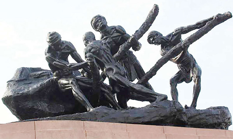 நாளை மே தினம்: தொழிலாளர்களுக்கு அரசியல் கட்சி தலைவர்கள் வாழ்த்து!