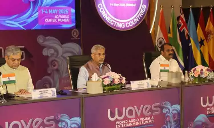 வளர்ந்து வரும் தொழில்நுட்பங்களை பொறுப்புடன்... ... இன்றைய முக்கிய செய்திகள்.. சில வரிகளில் 03-05-2025 வளர்ந்து வரும் தொழில்நுட்பங்களை பொறுப்புடன்... ... இன்றைய முக்கிய செய்திகள்.. சில வரிகளில் 03-05-2025