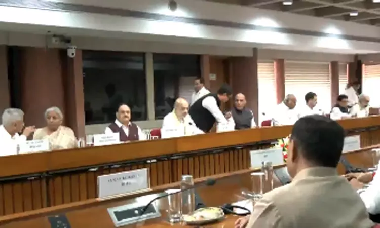 டெல்லியில் அமித் ஷா தலைமையில் அனைத்து கட்சி... ... இன்றைய முக்கிய செய்திகள்.. சிலவரிகளில் 08-05-2025 டெல்லியில் அமித் ஷா தலைமையில் அனைத்து கட்சி... ... இன்றைய முக்கிய செய்திகள்.. சிலவரிகளில் 08-05-2025