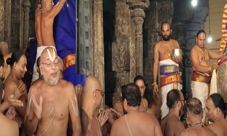 மீண்டும் தொடங்கிய வடகலை - தென்கலை மோதல்