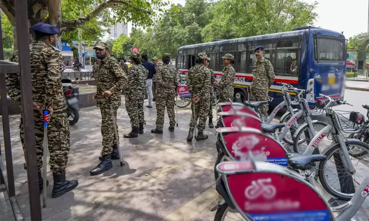 பாகிஸ்தானுடன் மோதல் முடிந்தாலும்.. தொடர்ந்து உஷார்நிலையில் டெல்லி