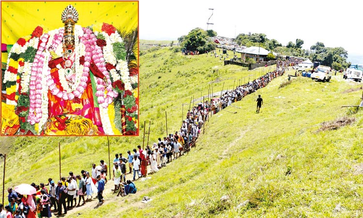 கண்ணகி கோவிலில் கோலாகலமாக நடைபெற்ற சித்ரா பௌர்ணமி திருவிழா