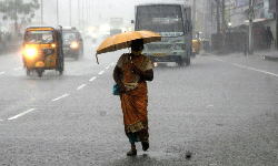 தமிழ்நாட்டில் இன்று 5 மாவட்டங்களில் கனமழைக்கு வாய்ப்பு தமிழ்நாட்டில் இன்று 5 மாவட்டங்களில் கனமழைக்கு வாய்ப்பு