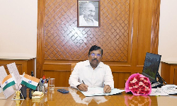 சாலையோரம் கிணறுகளை ஆய்வு செய்க; தலைமைச்செயலாளர் உத்தரவு சாலையோரம் கிணறுகளை ஆய்வு செய்க; தலைமைச்செயலாளர் உத்தரவு