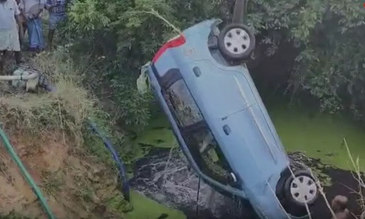 ஆந்திரா: பிலேரு - சதும் சாலையில் குரவப்பள்ளி என்ற... ... இன்றைய முக்கிய செய்திகள் சில வரிகளில்...18-05-2025 ஆந்திரா: பிலேரு - சதும் சாலையில் குரவப்பள்ளி என்ற... ... இன்றைய முக்கிய செய்திகள் சில வரிகளில்...18-05-2025