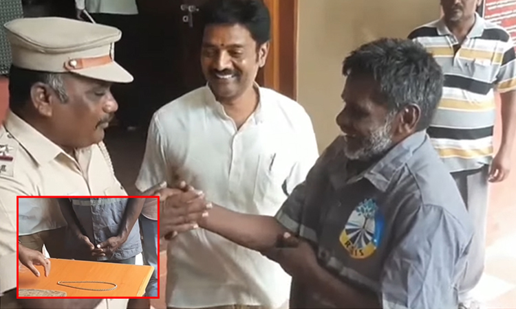 தூய்மை பணியில் நேர்மை... 12 சவரன் தங்க சங்கிலி உரியவரிடம் ஒப்படைப்பு