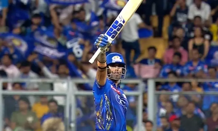 சூர்யகுமார் யாதவ் அரைசதம்... டெல்லிக்கு 181 ரன்கள் இலக்கு நிர்ணயித்த மும்பை இந்தியன்ஸ்