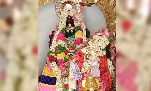 உச்சி மகாகாளியம்மன் கோவில் வைகாசி திருவிழா உச்சி மகாகாளியம்மன் கோவில் வைகாசி திருவிழா