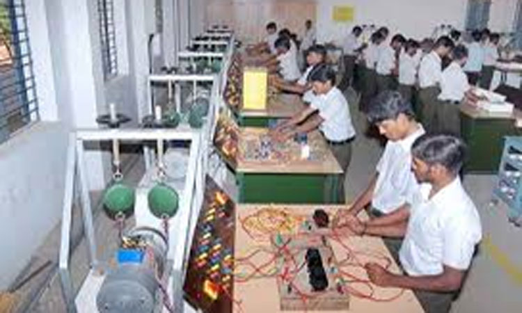 அரசு பாலிடெக்னிக் கல்லூரிகளில் சேர கால அவகாசம் நீட்டிப்பு