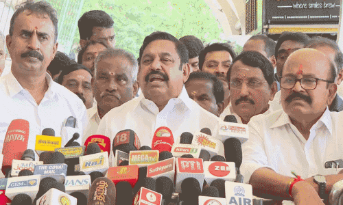 சோதனைக்கு பயந்து முதல்-அமைச்சர் மு.க.ஸ்டாலின் டெல்லி பயணம்: எடப்பாடி பழனிசாமி விமர்சனம் சோதனைக்கு பயந்து முதல்-அமைச்சர் மு.க.ஸ்டாலின் டெல்லி பயணம்: எடப்பாடி பழனிசாமி விமர்சனம்