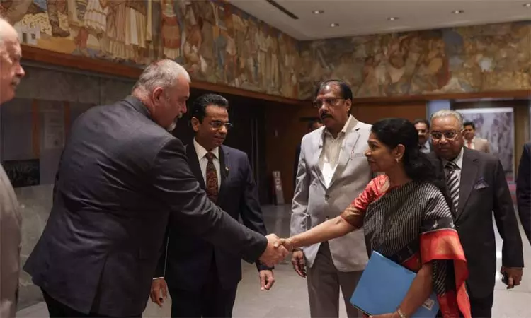 ஸ்லோவேனியா அரசு பிரதிநிதிகளை சந்தித்த கனிமொழி தலைமையிலான எம்.பி.க்கள் குழு