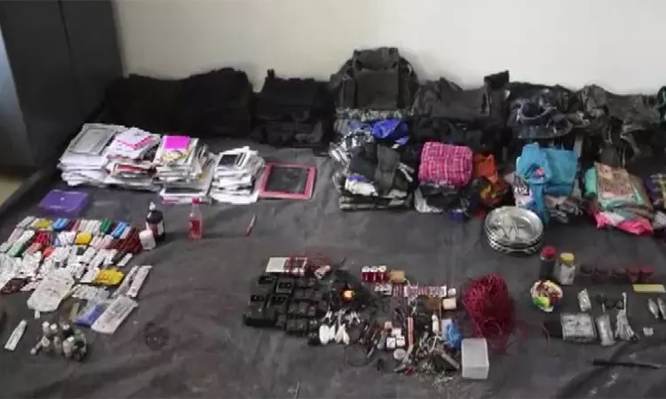 சத்தீஸ்கரில்  18 மாவோயிஸ்டுகள் பாதுகாப்புப் படையினரிடம்  சரண்