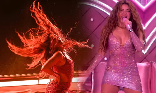 Shakira falls on stage in Montreal during Whenever, Wherever performance