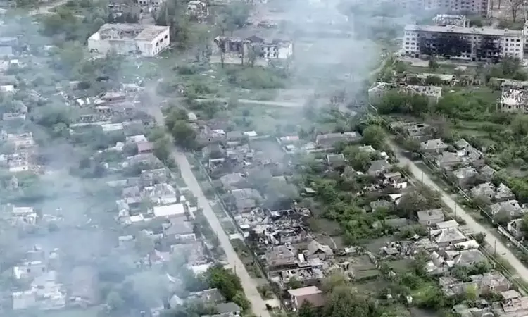 தொடர் தாக்குதல்.. 4 உக்ரைன் கிராமங்களை கைப்பற்றிய ரஷியா