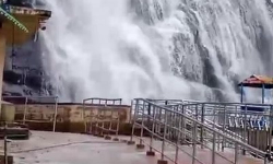 5வது நாளாக குளிக்க  தடை