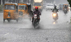 சென்னையில் பல்வேறு பகுதிகளில் பரவலாக மழை