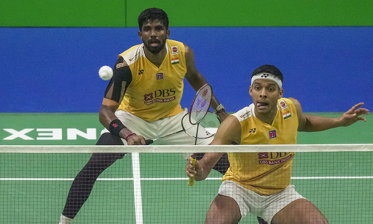 சிங்கப்பூர் ஓபன் பேட்மிண்டன்: ஆண்கள் இரட்டையர் பிரிவில் இந்திய ஜோடி காலிறுதிக்கு முன்னேற்றம்