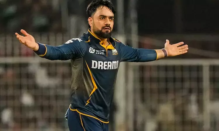 ஐ.பி.எல்.: மோசமான சாதனை படைத்த ரஷித் கான்