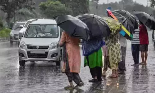 11 மாவட்டங்களில் காலை 10 மணி வரை மழைக்கு வாய்ப்பு