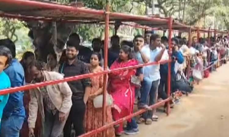 திருப்பதி நடைபாதையில் இரவில் பக்தர்களுக்கு தடை