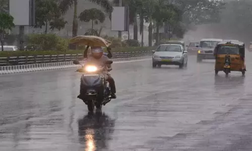 10 மாவட்டங்களில் இரவு 7 மணி வரை மழைக்கு வாய்ப்பு