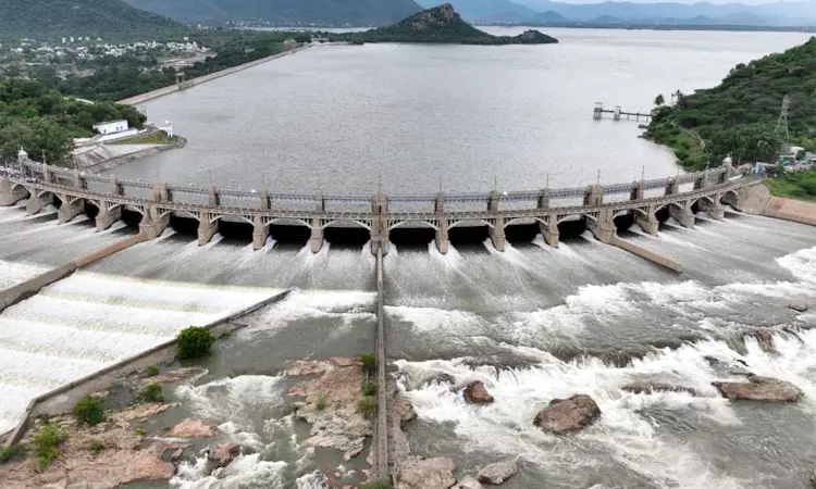 மேட்டூர் அணைக்கு நீர்வரத்து அதிகரிப்பு  மேட்டூர்... ... இன்றைய முக்கிய செய்திகள் சில வரிகளில்.. 01-06-2025
