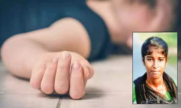 விருதுநகர்: பாம்பு கடித்து கல்லூரி மாணவி உயிரிழப்பு